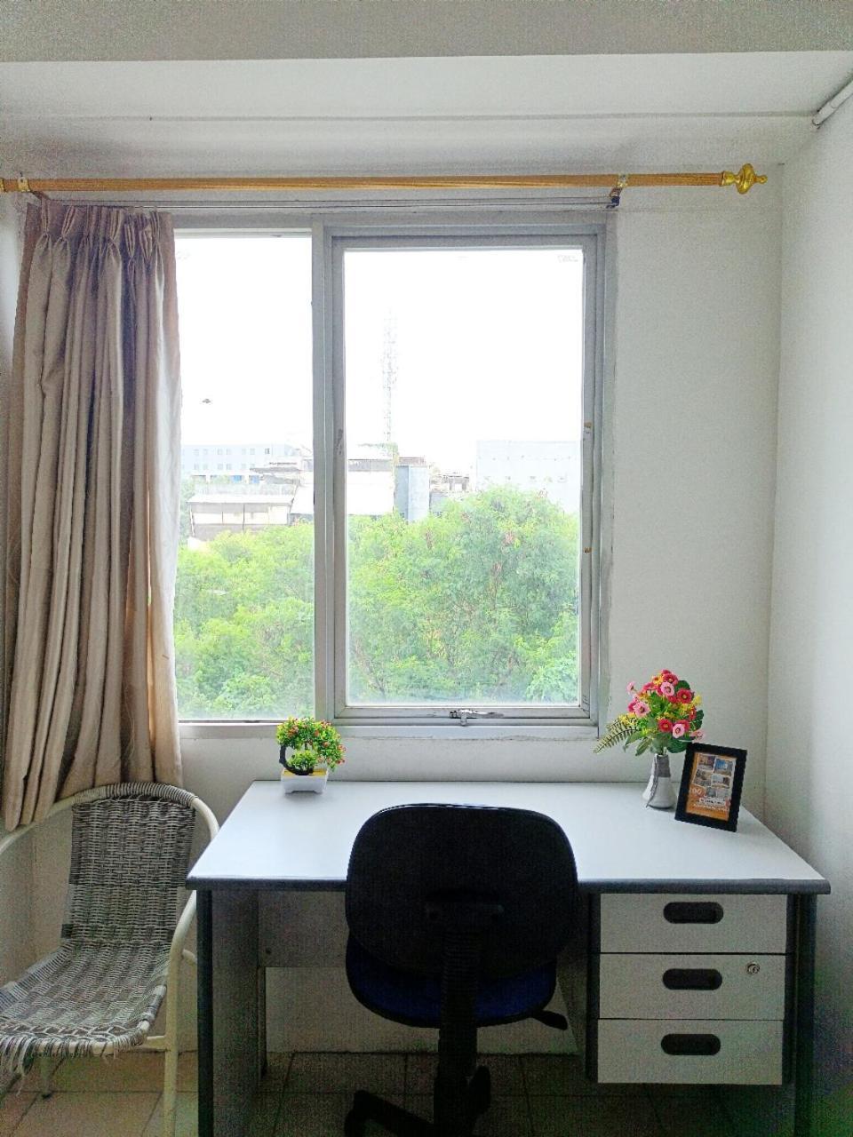 Cozy Studio Room Apartemen Centro City By Nusalink Jakarta Exteriör bild